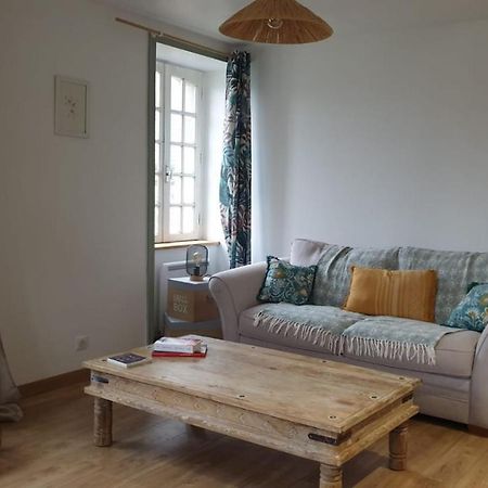 Appartement Au Centre De Pleubian Екстериор снимка
